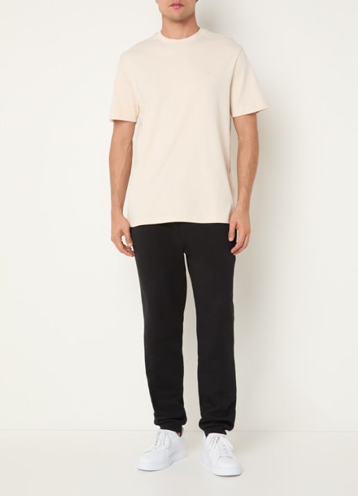 Lyle & Scott T-shirt met logo - voorkant 2 beige
