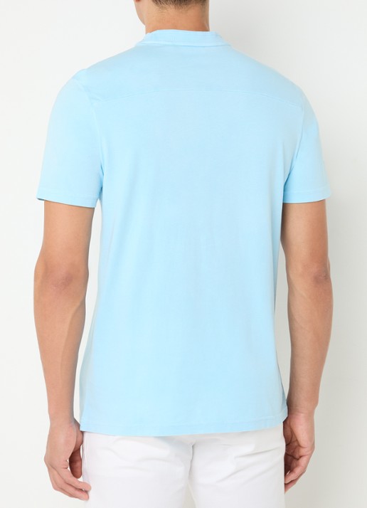 Lyle & Scott T-shirt met logoborduring - achterkant lichtblauw