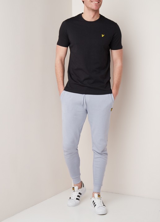 Lyle & Scott T-shirt met merkembleem - voorkant 2 zwart