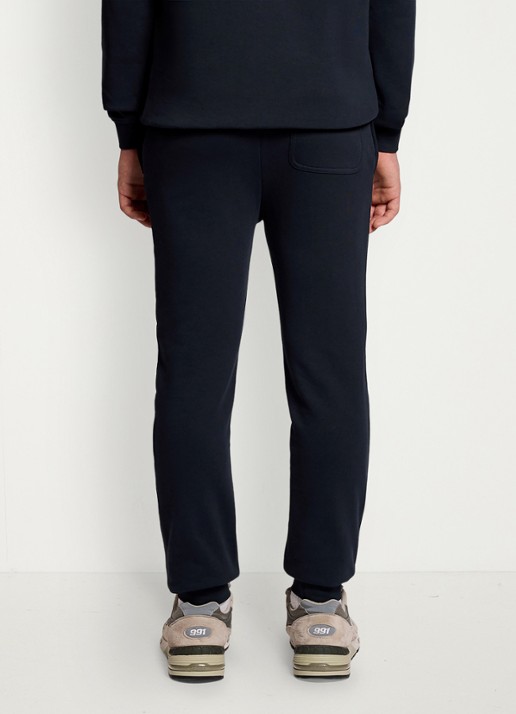 Lyle & Scott Tapered fit joggingbroek met logoborduring - achterkant donkerblauw