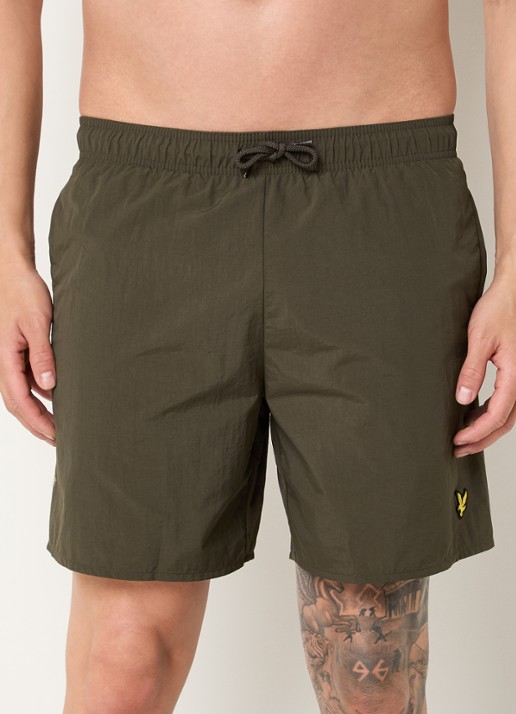 Lyle & Scott Zwemshorts met steekzakken en logo - detail 2 olijfgroen