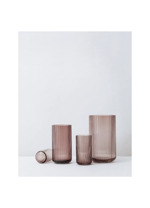 Lyngby Porcelaen Lyngby vaas 20 cm - detail 3 donkerroze