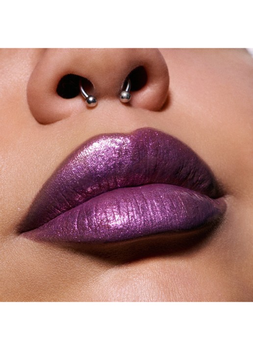 M·A·C Dazzlelips Crayon lippotlood - detail 4 lunar violet