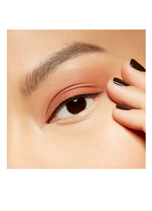 M·A·C Eye Shadow Matte Brown - detail 5 brown script