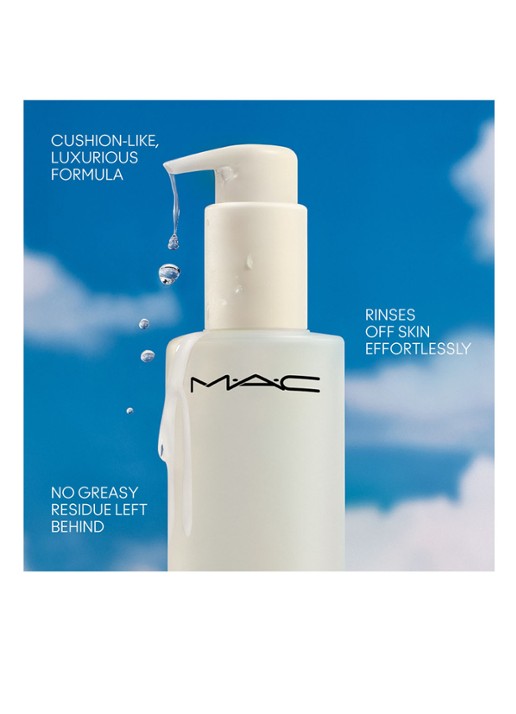 M·A·C Hyper Real Fresh Canvas Cleansing Oil - make-up remover - detail 3 undefined