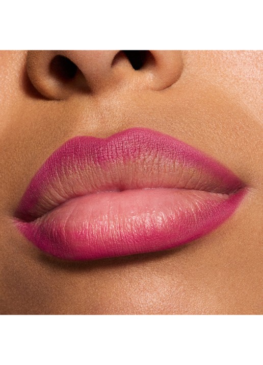 M·A·C Lashes to Lips Kit: Red - make-up set - detail 4 nightingale
