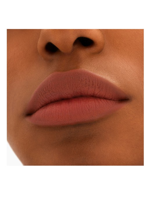 M·A·C Locked Kiss - lipstick  - detail 6 meticulous