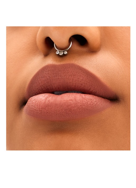M·A·C Locked Kiss - lipstick  - detail 3 mischief
