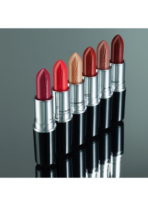 M·A·C Lustreglass Sheer-Shine Lipstick - lipstick - detail 5 sunny vanilla