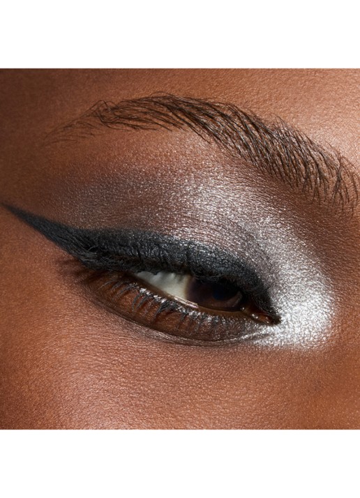 M·A·C Metallic Single Eye Shadow Compact - losse oogschaduw - detail 2 discotheque