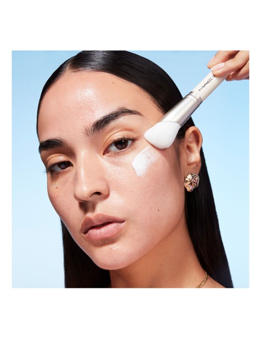 M·A·C Mini Hyper Real Serumizer™  Skin Balancing Hydration Serum - travel size serum - detail 2 undefined