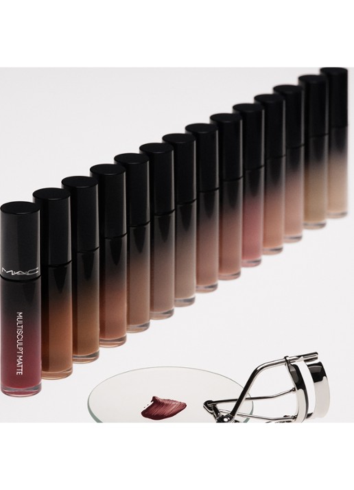 M·A·C Multi Sculpt Liquid Eye Shadow - vloeibare oogschaduw - detail 4 tailor grey