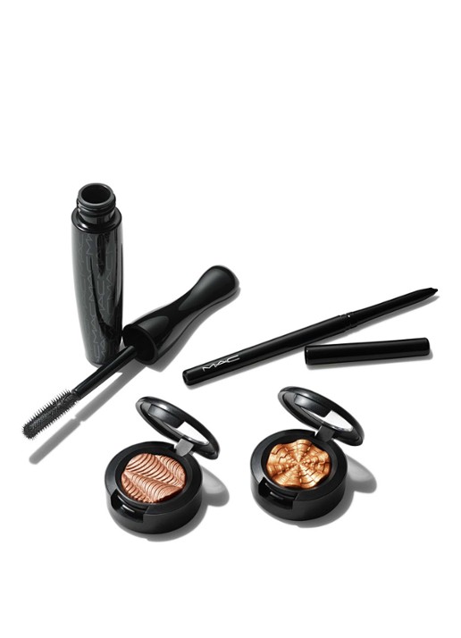 M·A·C Now You See Me Extra Dimension Eye Kit: Smoky - Limited Eition make-up set - voorkant 6 golden
