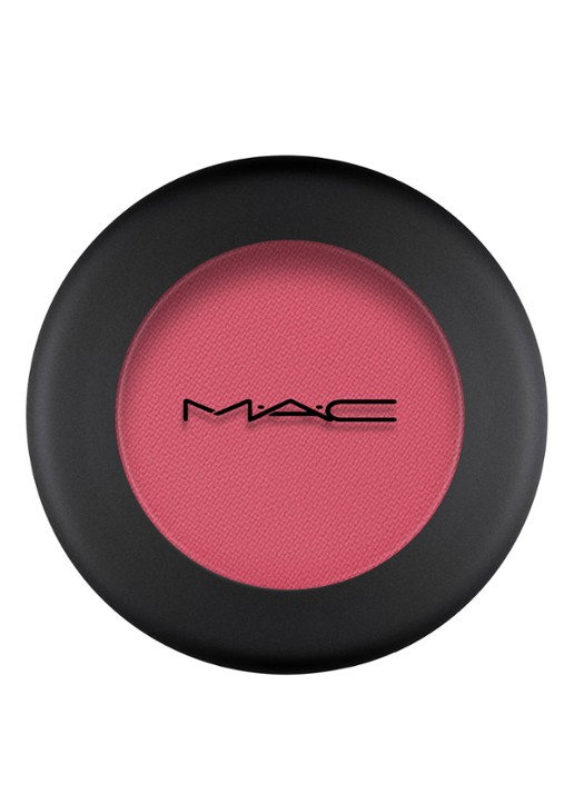 M·A·C Powder Kiss Eyeshadow - oogschaduw - voorkant 2 a little tamed