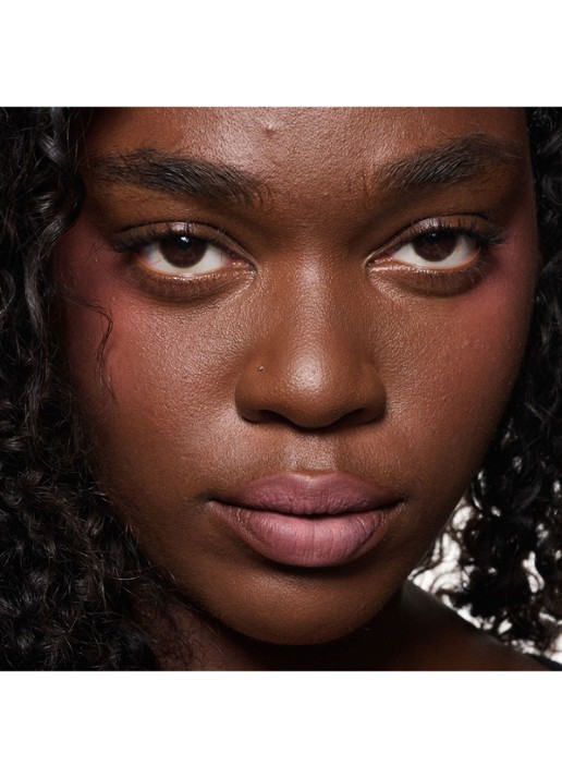 M·A·C Powder Kiss Lip + Cheek Mousse - lipstick - detail 5 velvet teddy