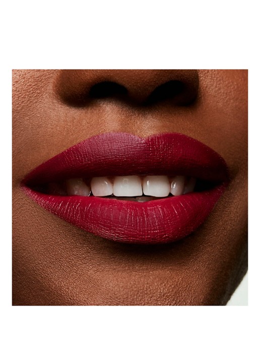 M·A·C Powder Kiss Lipstick - voorkant 2 burning love