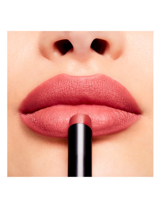 M·A·C Powder Kiss Velvet Blur Slim Stick - lipstick - detail 5 peppery pink