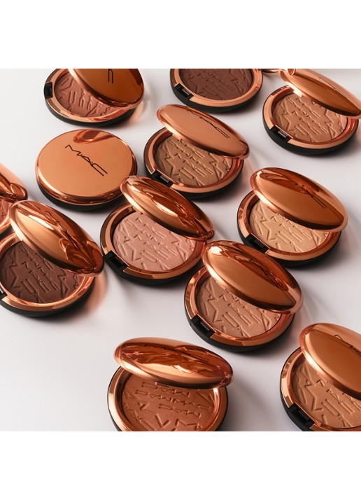 M·A·C Skinfinish Sunstruck Bronzer - detail 4 metallic