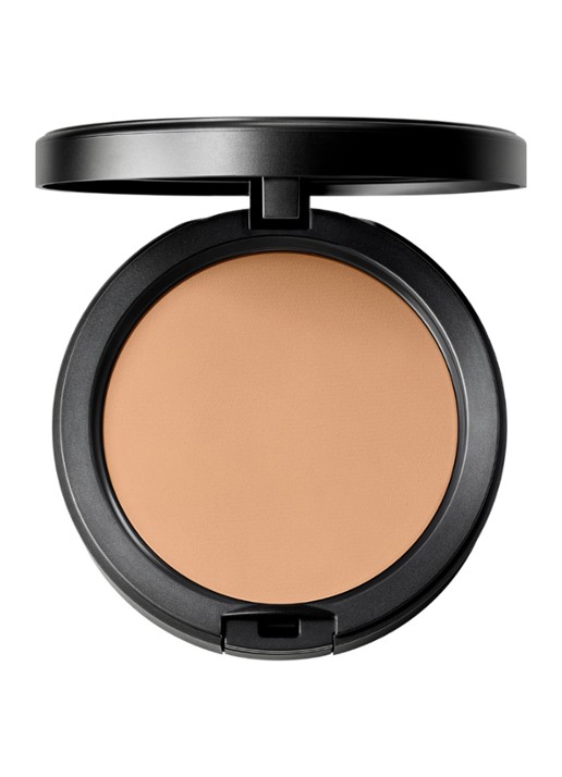M·A·C Studio Fix Powder Plus Foundation - poeder foundation - voorkant nc18