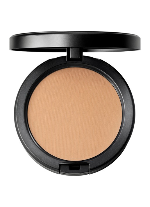 M·A·C Studio Fix Powder Plus Foundation - poeder foundation - voorkant nc30