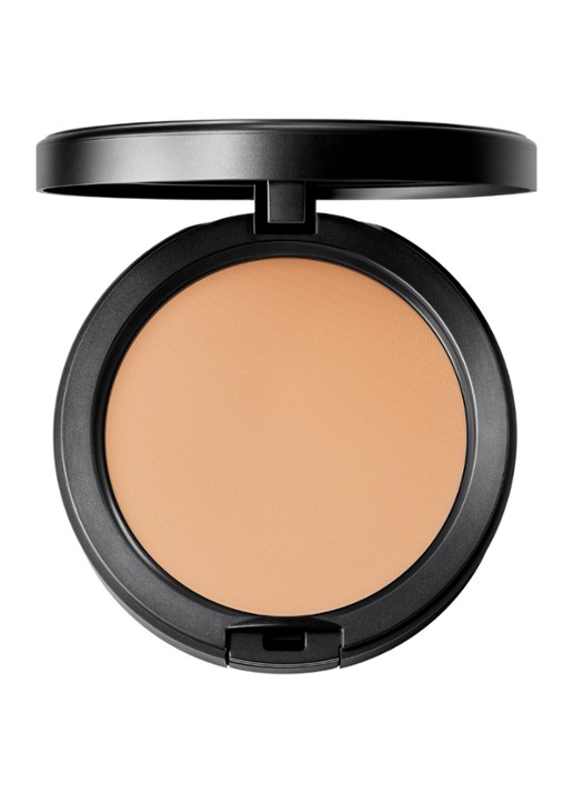 M·A·C Studio Fix Powder Plus Foundation - poeder foundation - voorkant c4