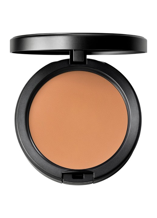 M·A·C Studio Fix Powder Plus Foundation - poeder foundation - voorkant c5.5