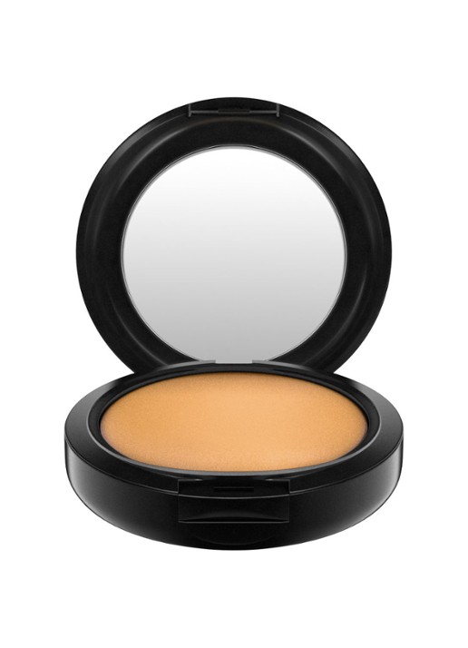 M·A·C Studio Fix Powder Plus Foundation - voorkant nc50