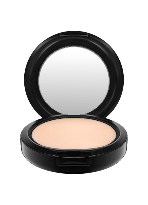 M·A·C Studio Fix Powder Plus Foundation - voorkant 3 nw15