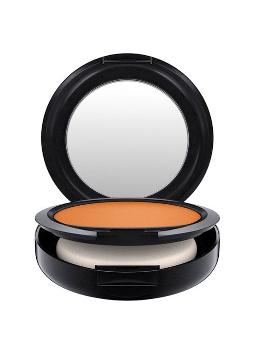 M·A·C Studio Fix Powder Plus Foundation - voorkant nc47