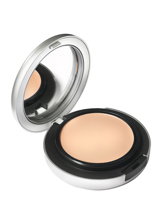 M·A·C Studio Fix Tech Cream-to-Powder Foundation