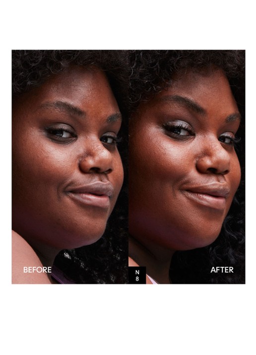 M·A·C Studio Radiance Face and Body Radiant Sheer Foundation - detail 4 n8