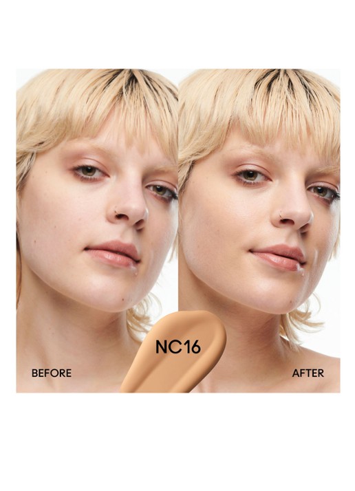M·A·C Studio Radiance Serum-Powered Foundation - detail 5 nc16