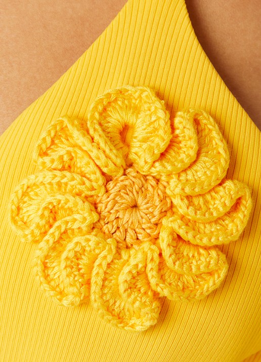 MAAJI Sunburst Zen triangel bikinitop met crochet - detail 6 lichtgeel
