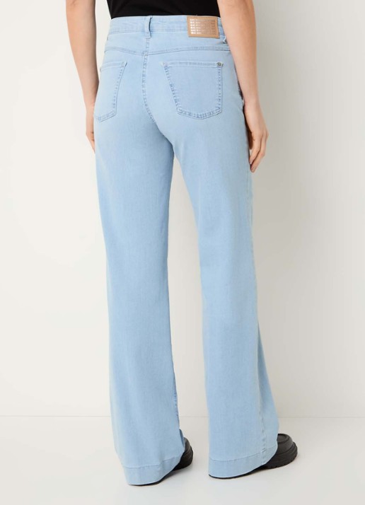 MAC Jeans Dream mid waist wide fit jeans met steekzakken - achterkant 3 lichtblauw