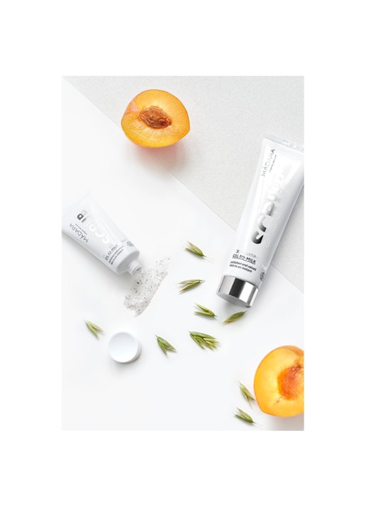 Mádara Exfoliating oil-to-milk scrub - scrub - voorkant 3 undefined