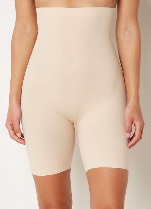 MAGIC Bodyfashion Maxi Sexy high waisted corrigerende short - voorkant 4 beige