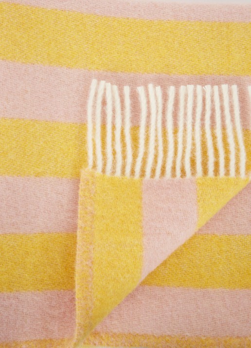 Maison Deux Candy Wrap plaid van wol 130 x 200 cm - detail 3 geel