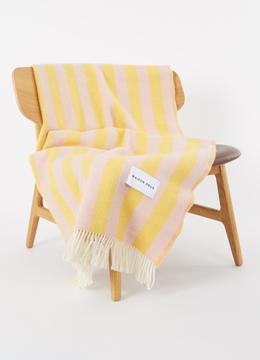 Maison Deux Candy Wrap plaid van wol 130 x 200 cm - voorkant 2 geel