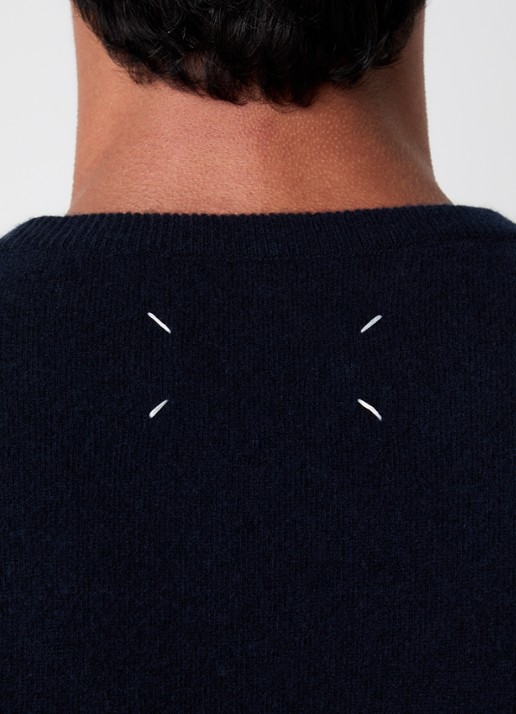 Maison Margiela Fijngebreide trui van wol met ronde hals - detail 2 donkerblauw
