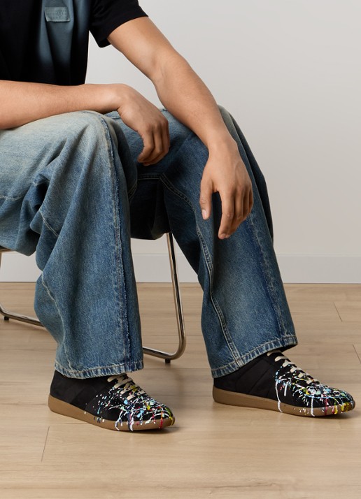 Maison Margiela Paint Replica sneaker van kalfsleer met details van kalfssuède - voorkant 2 zwart