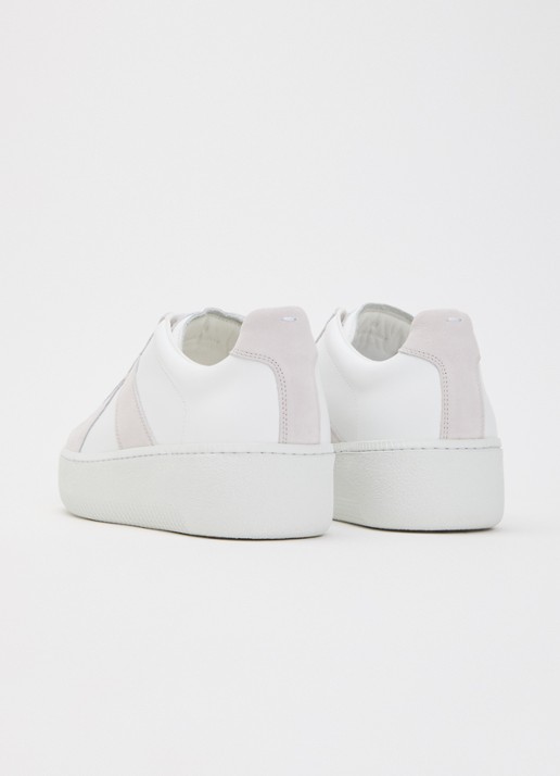 Maison Margiela Replica sneaker van kalfsleer met kalfssuède details met plateauzool - achterkant 6 wit