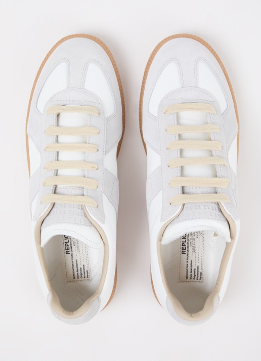 Maison Margiela Replica sneaker van lamsleer met kalfssuède details - detail 2 wit