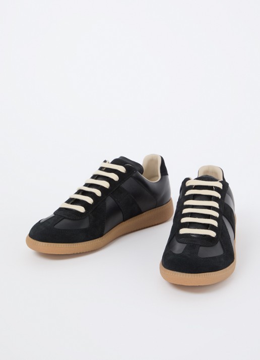 Maison Margiela Replica sneaker van lamsleer met kalfssuède details - detail 2 zwart