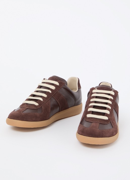 Maison Margiela Replica sneaker van lamsleer met kalfssuède details - detail 4 bruin