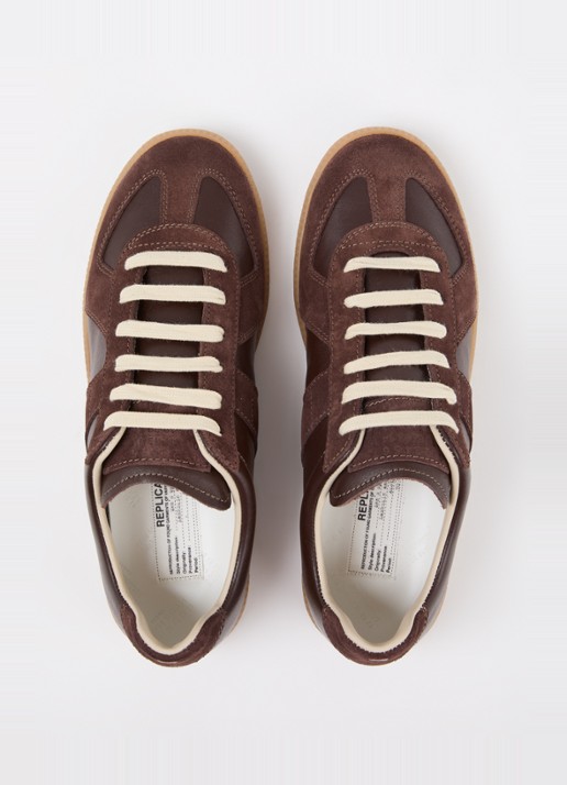 Maison Margiela Replica sneaker van lamsleer met kalfssuède details - detail 5 bruin