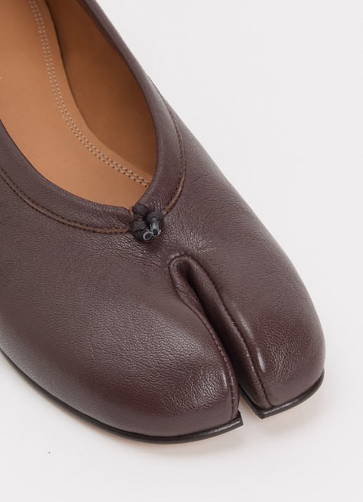 Maison Margiela Tabi ballerina van kalfsleer - detail 6 kastanjebruin