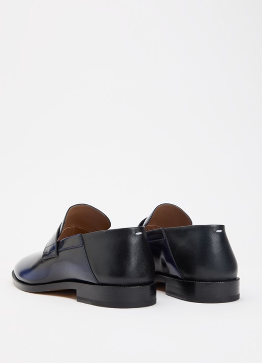 Maison Margiela Tabi loafer van kalfsleer - achterkant donkerblauw