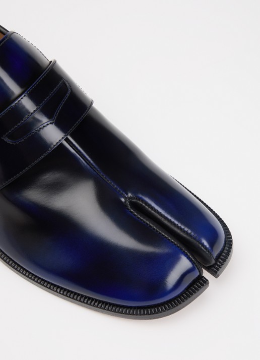 Maison Margiela Tabi loafer van kalfsleer - detail 6 donkerblauw