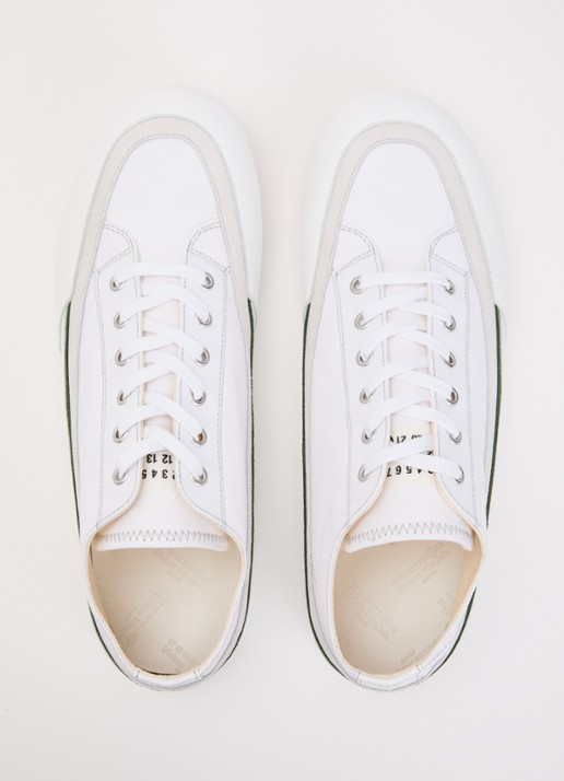 Maison Margiela Traveler sneaker van canvas met kalfsleren details - detail 4 gebroken wit