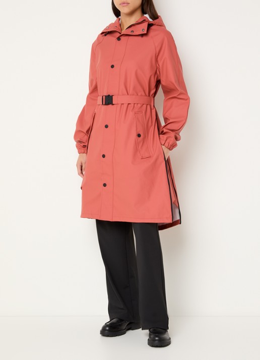 Maium Original Saddle regenjas met capuchon en ceintuur  - voorkant 3 cranberryrood